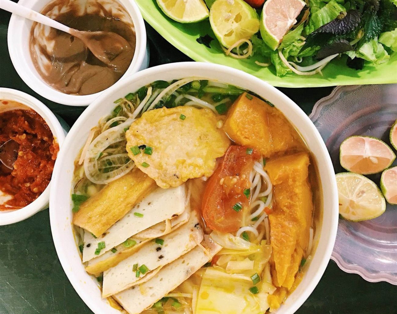 Bún chả cá Quy Nhơn + rau sống tươi