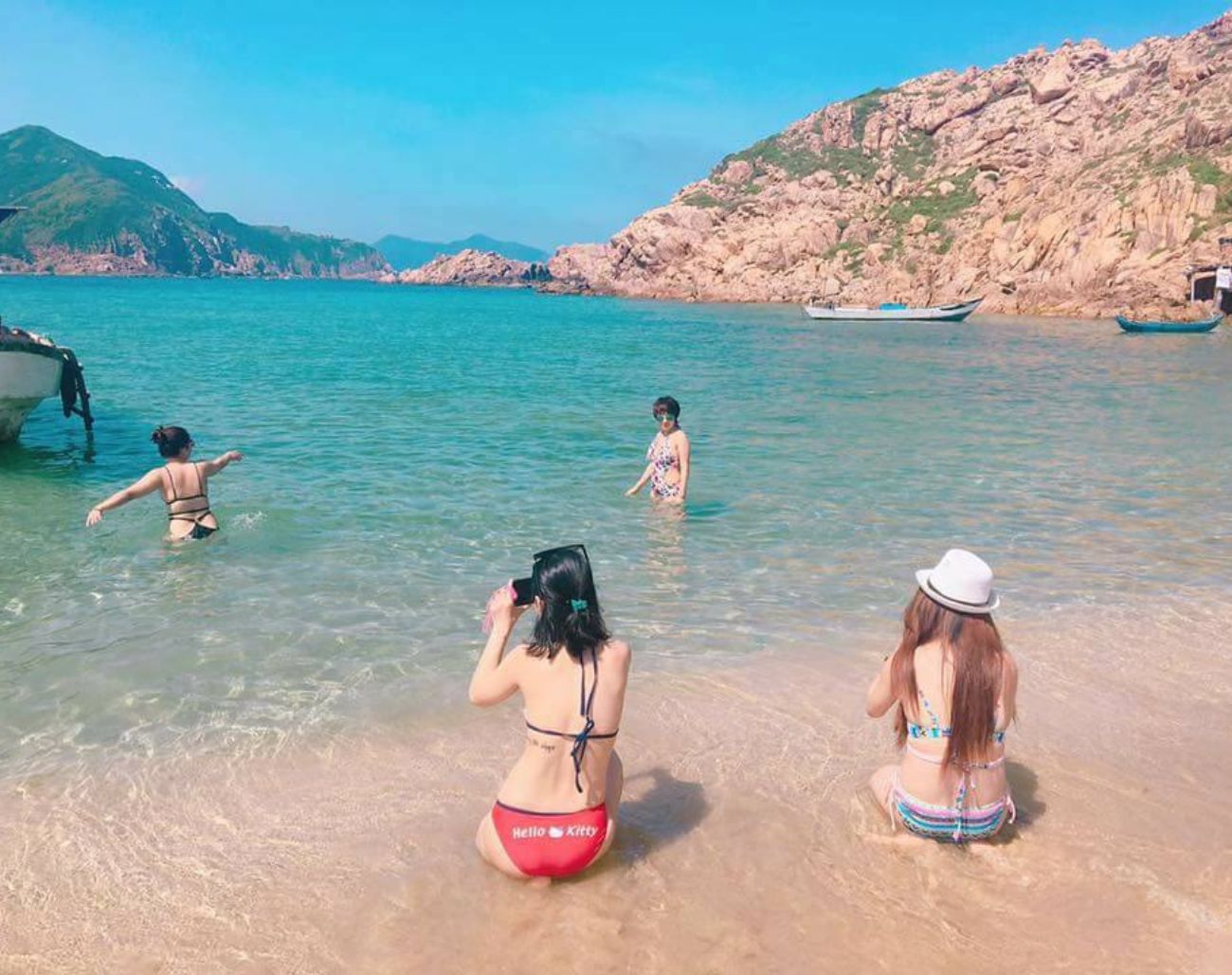 Hòn Khô mùa hè nắng đẹp