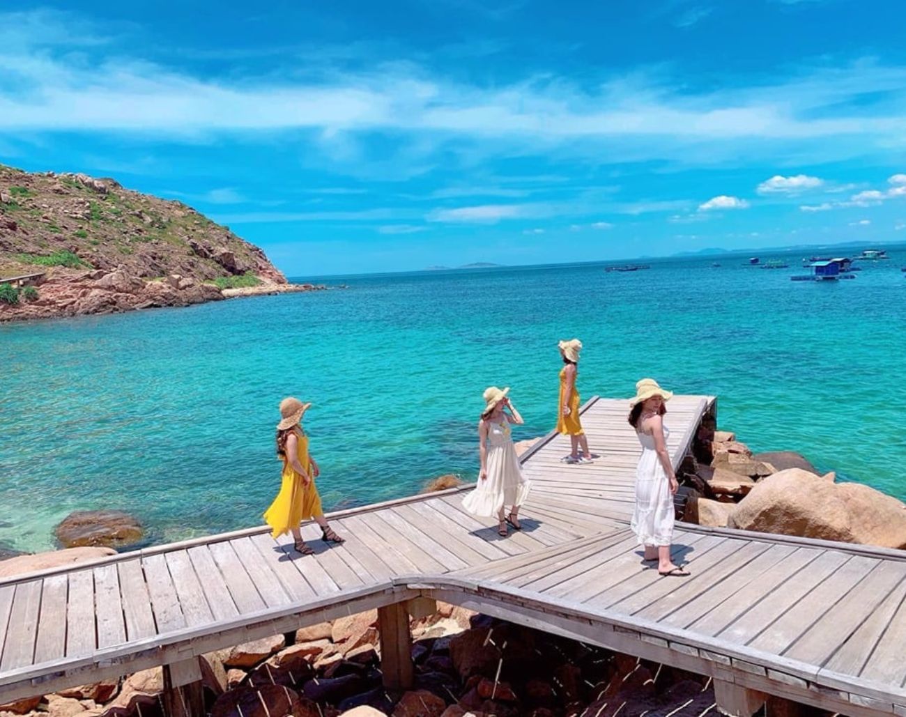 View sống ảo lưng chừng núi Hòn Khô