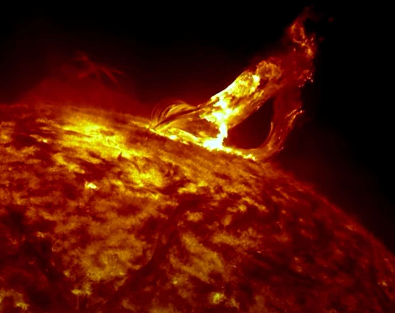 Bão Mặt Trời là gì? Cơ chế, mối nguy và điều cần biết