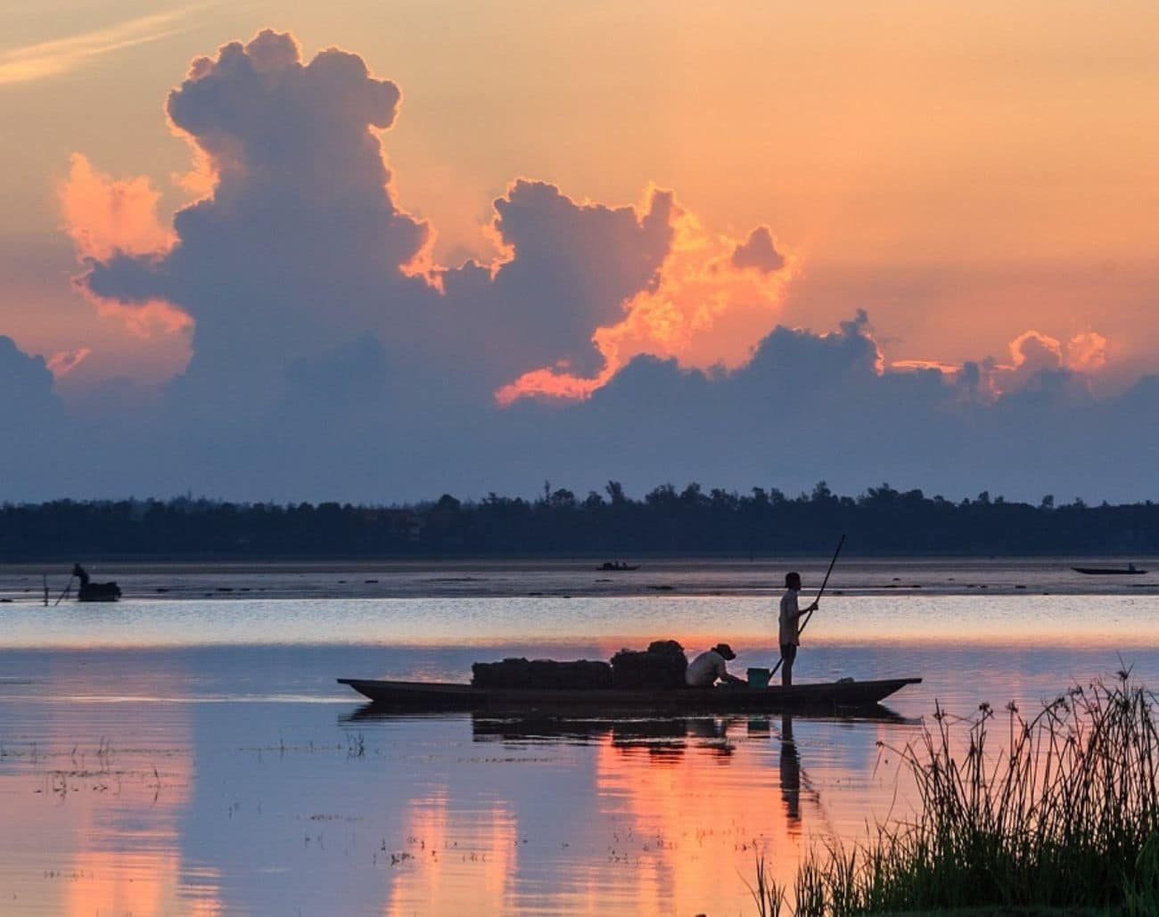 Cuộc sống ngư dân ven Đầm Trà Ổ