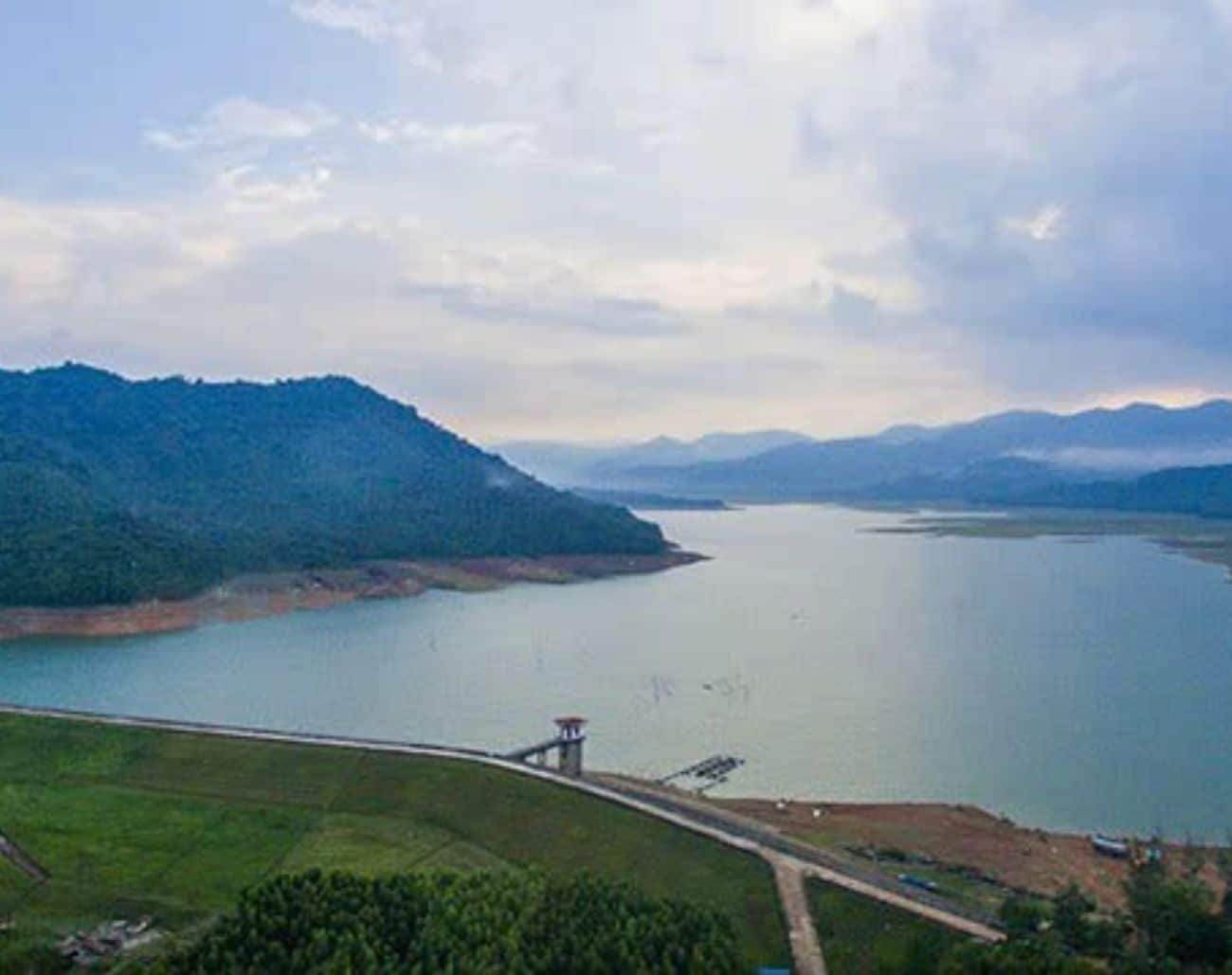 Hồ Núi Một – Hồ nước ngọt lớn và đẹp bậc nhất Bình Định